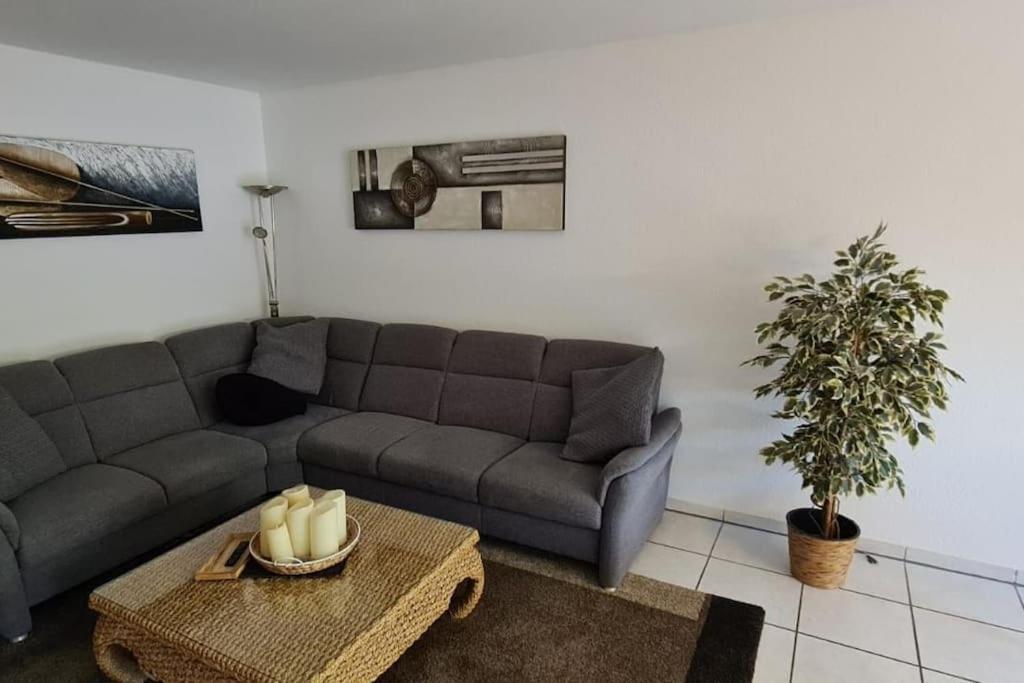 ראטינגן Zentrale Messe/Ferien Whg Mit Garten & Parkplatz מראה חיצוני תמונה